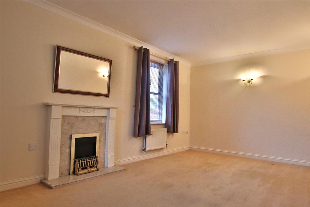 Property photo 3 of 10 Img_0297.Jpg