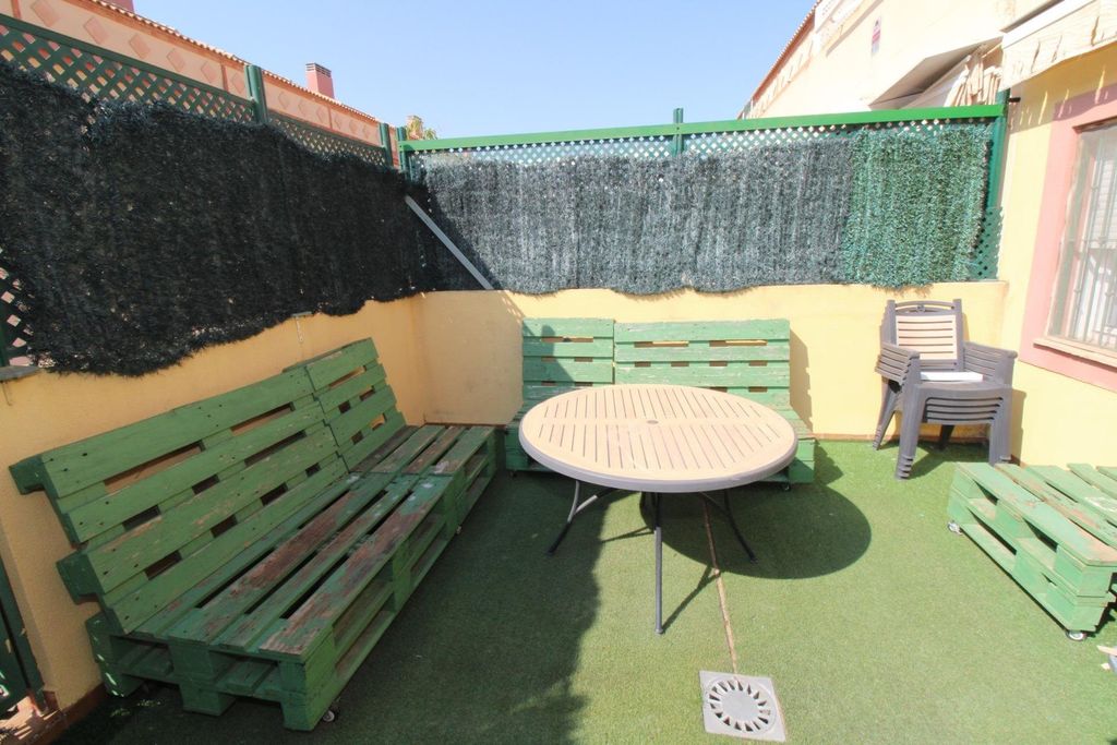 Property photo 1 of 37