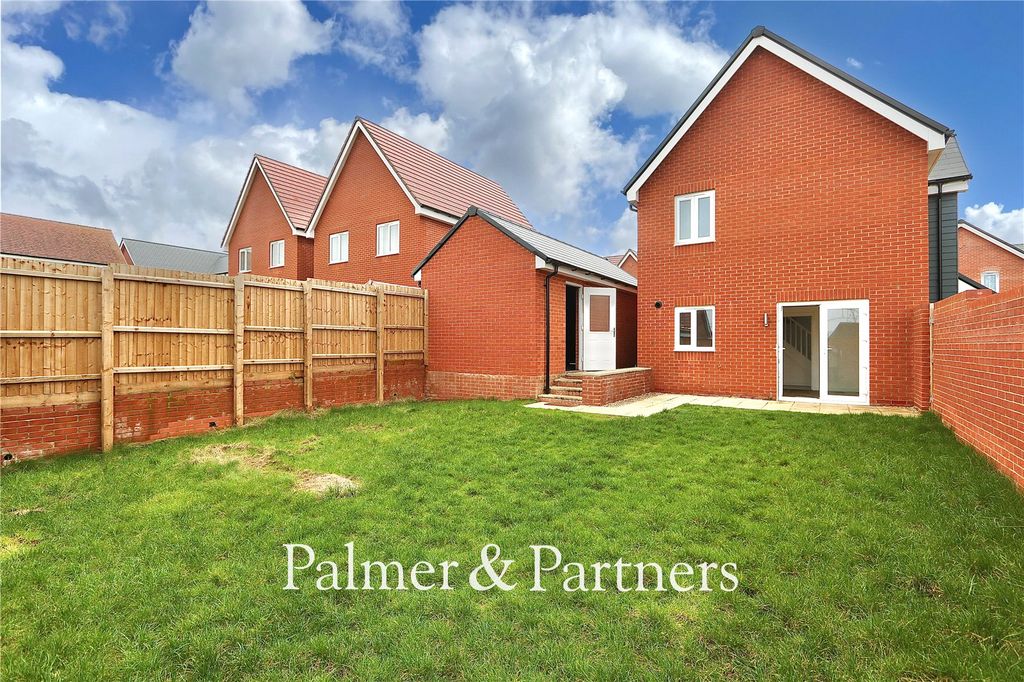 Property photo 3 of 23 Picture No. 04