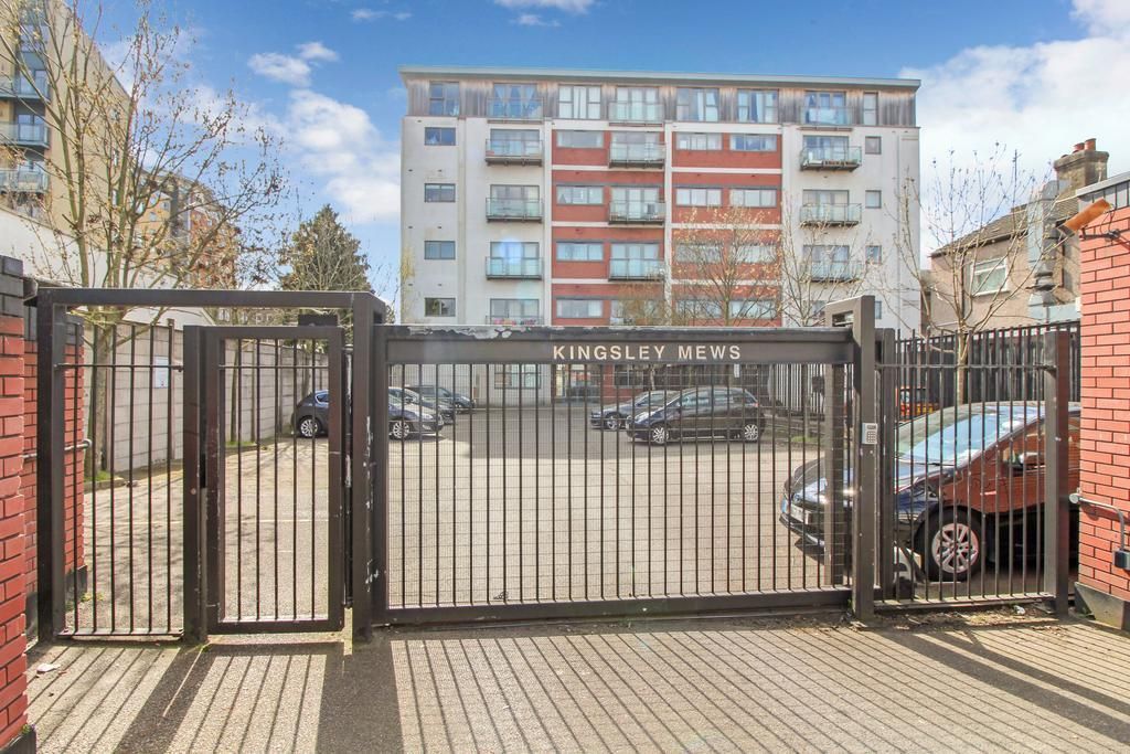 Property photo 1 of 1