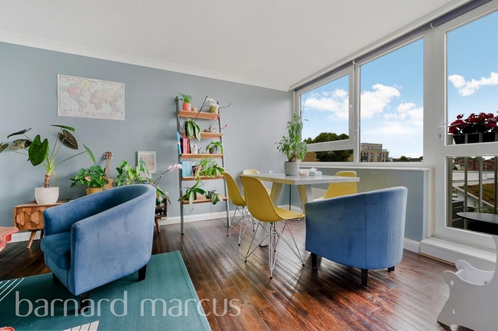 Property photo 3 of 11 Image