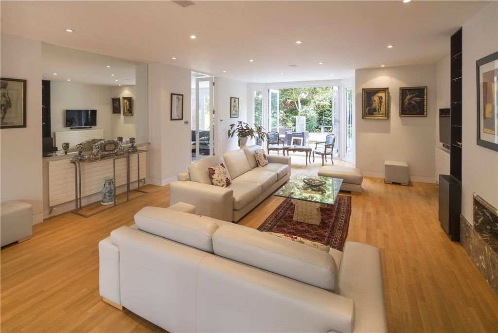 Property photo 2 of 12 Family Room