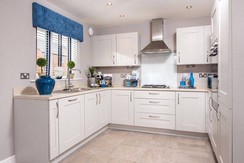 Property photo 2 of 13 Picture No. 12