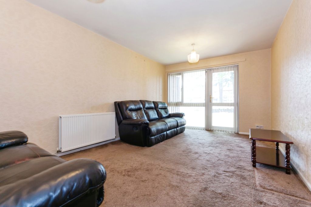 Property photo 3 of 8 Living Room