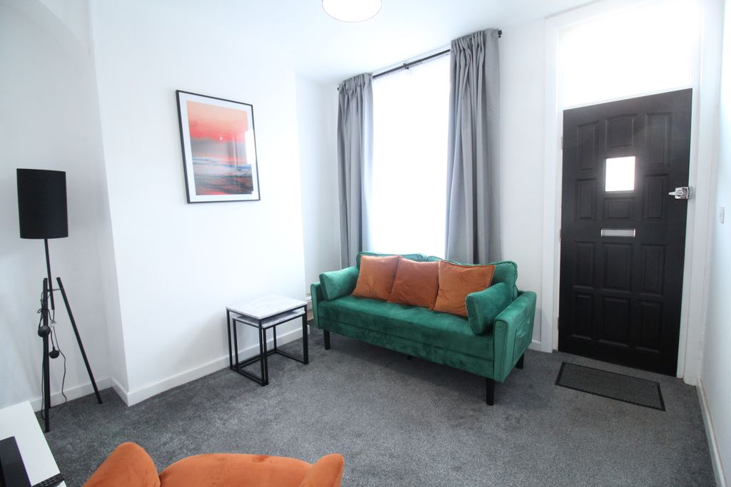 Property photo 3 of 9 Img_0203.Jpg