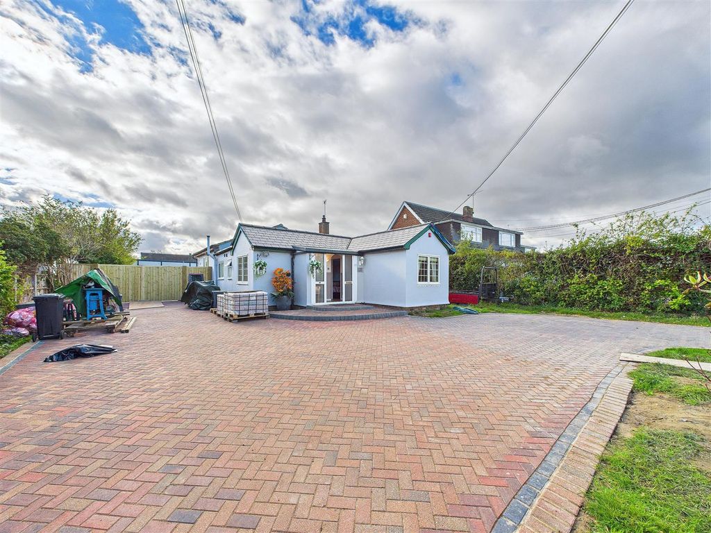 Property photo 1 of 26