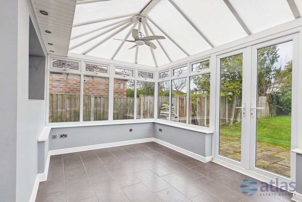 Property photo 3 of 14 Sun Room