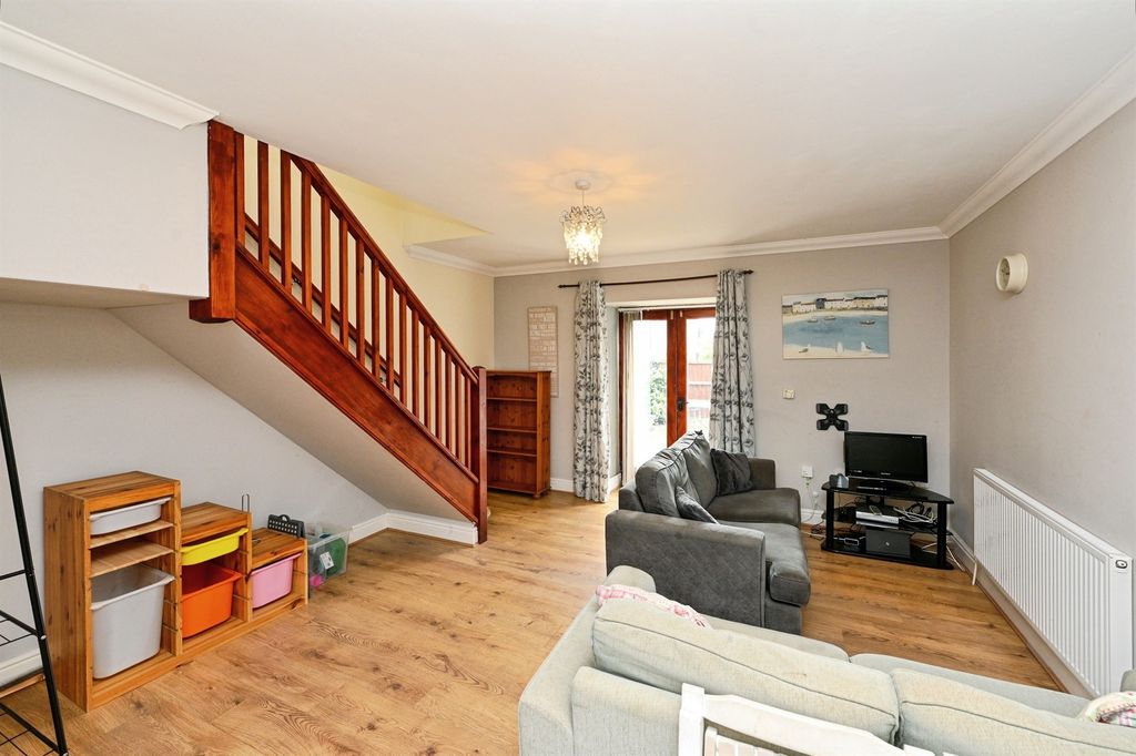 Property photo 2 of 15