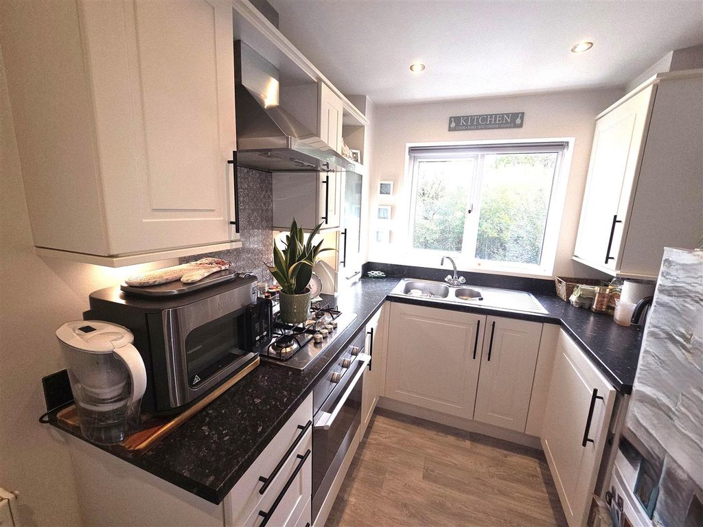 Property photo 1 of 11 20251104_112042.Jpg