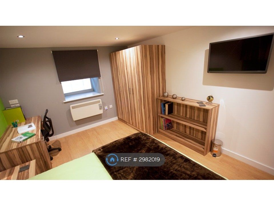 Property photo 2 of 3
