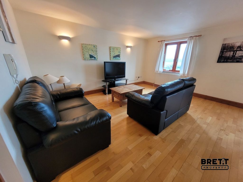 Property photo 2 of 8 Living Room