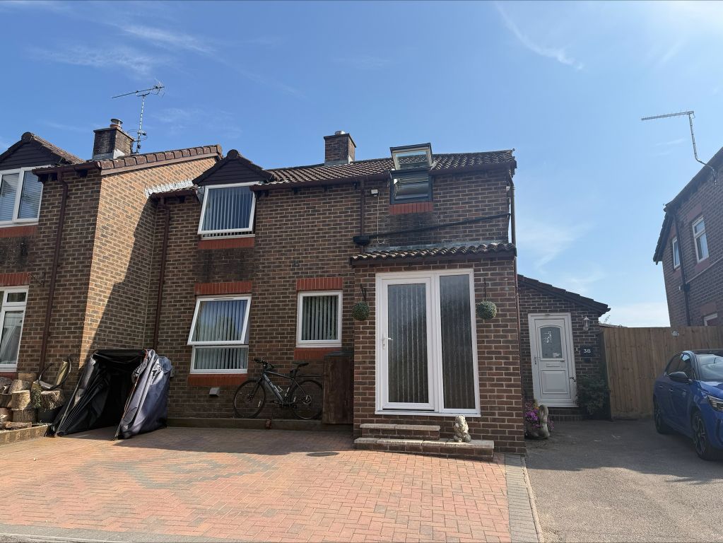 Property photo 2 of 18