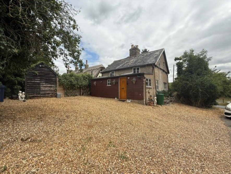 Property photo 1 of 16