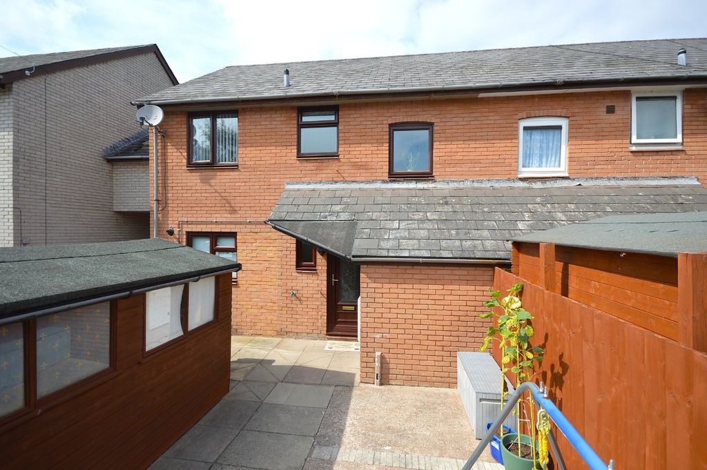 Property photo 1 of 23 Picture No. 38