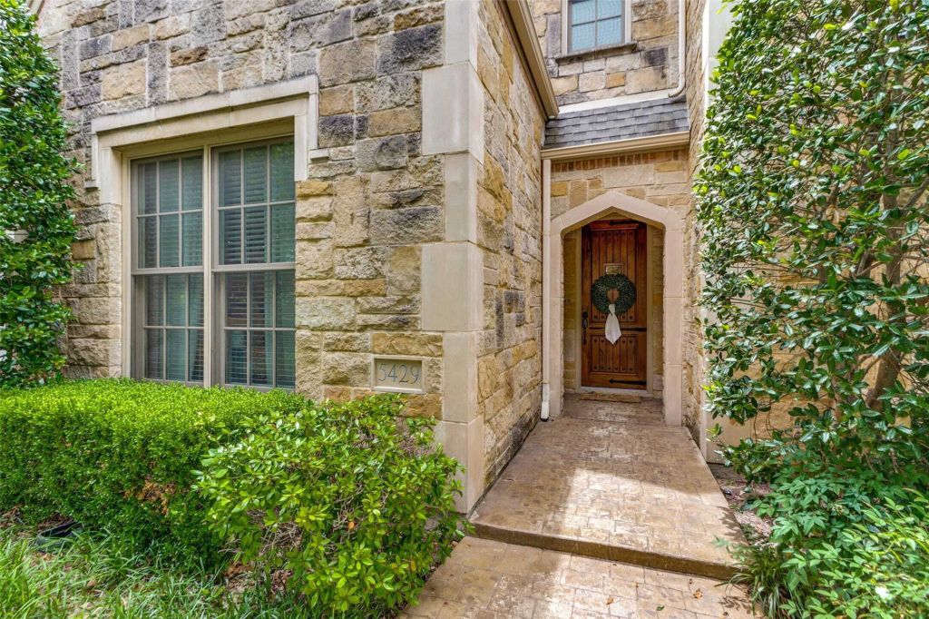 Property photo 2 of 23 <Alttext/>