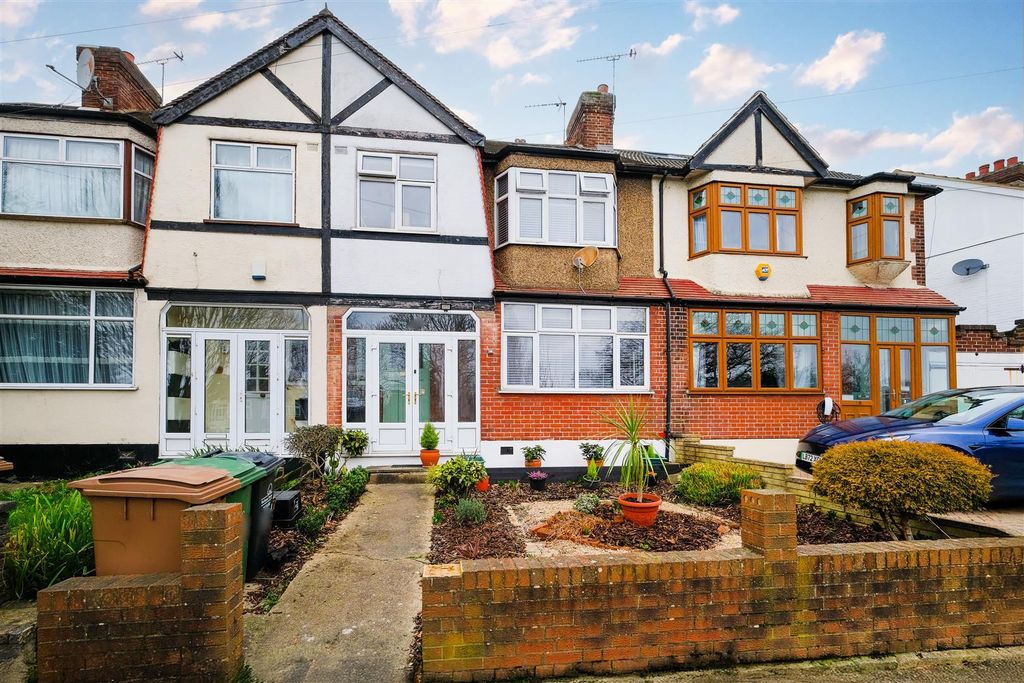 Property photo 1 of 36