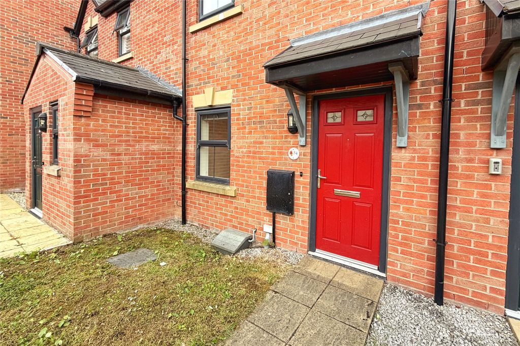 Property photo 1 of 15 Front External