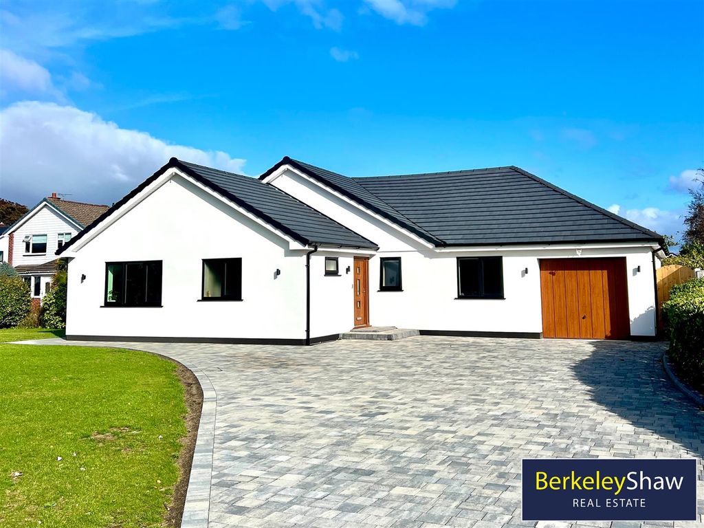 Property photo 1 of 39 1Be12185-Image0 20 2814 29.Jpeg