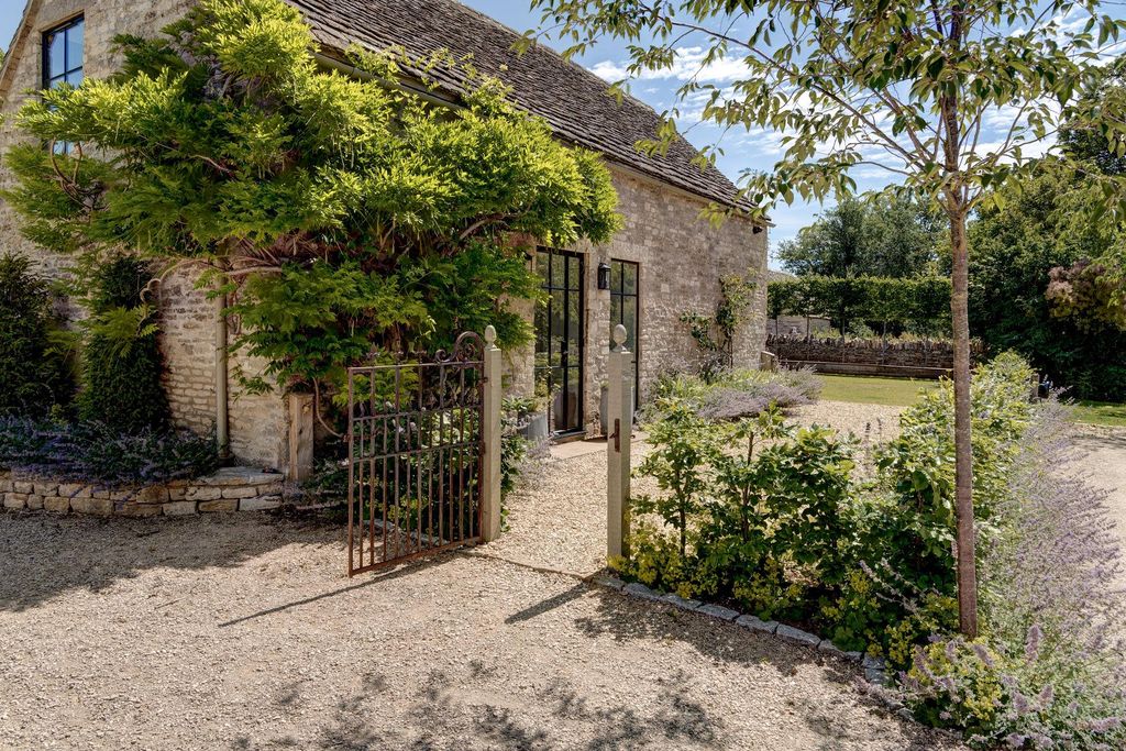 Additional image 14 of 6 bed detached house for saleGlebe House, Sapperton, Gloucestershire GL7