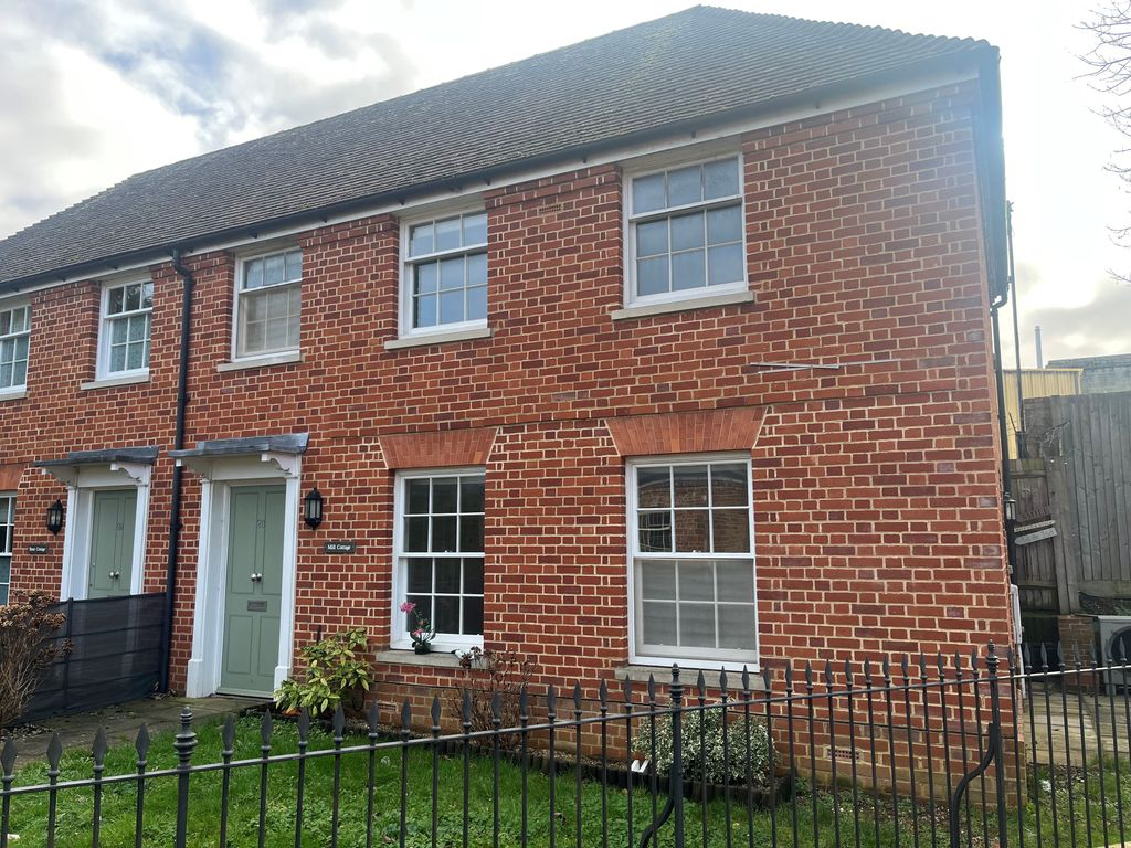 Property photo 1 of 6 Exterior