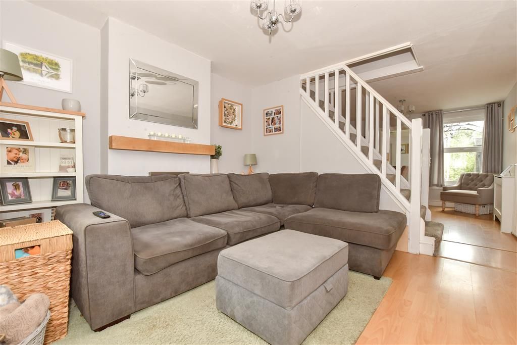 Property photo 1 of 12 Lounge