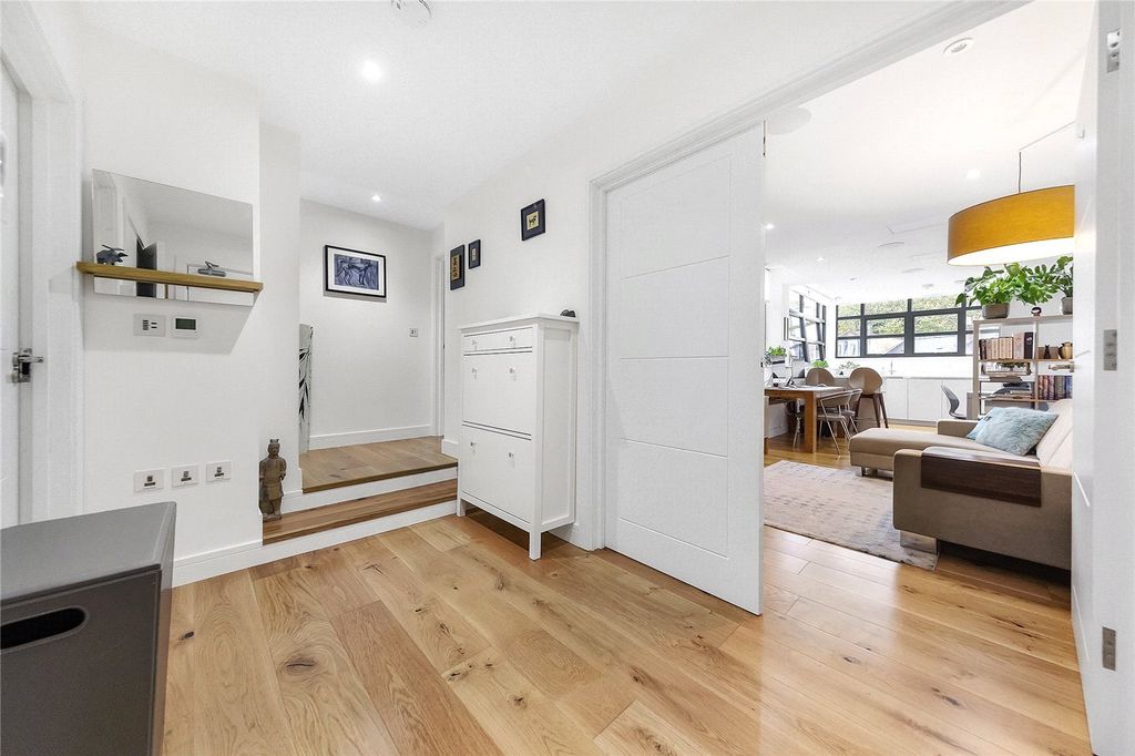 Property photo 1 of 14 Picture No. 01