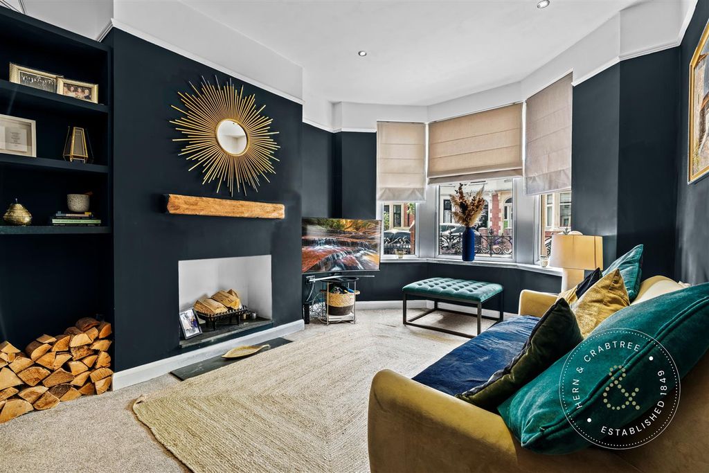 Property photo 2 of 33 Palace Avenue, Hern Crabtree (20).Jpg