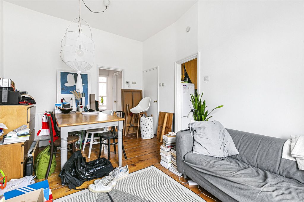 Property photo 3 of 16 Reception Room