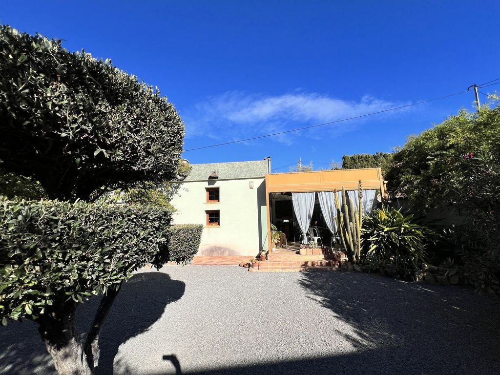 Property photo 1 of 27