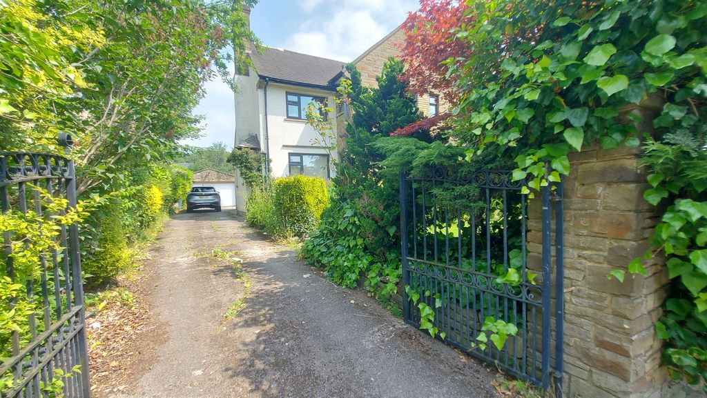 Property photo 2 of 28 Photograph 2