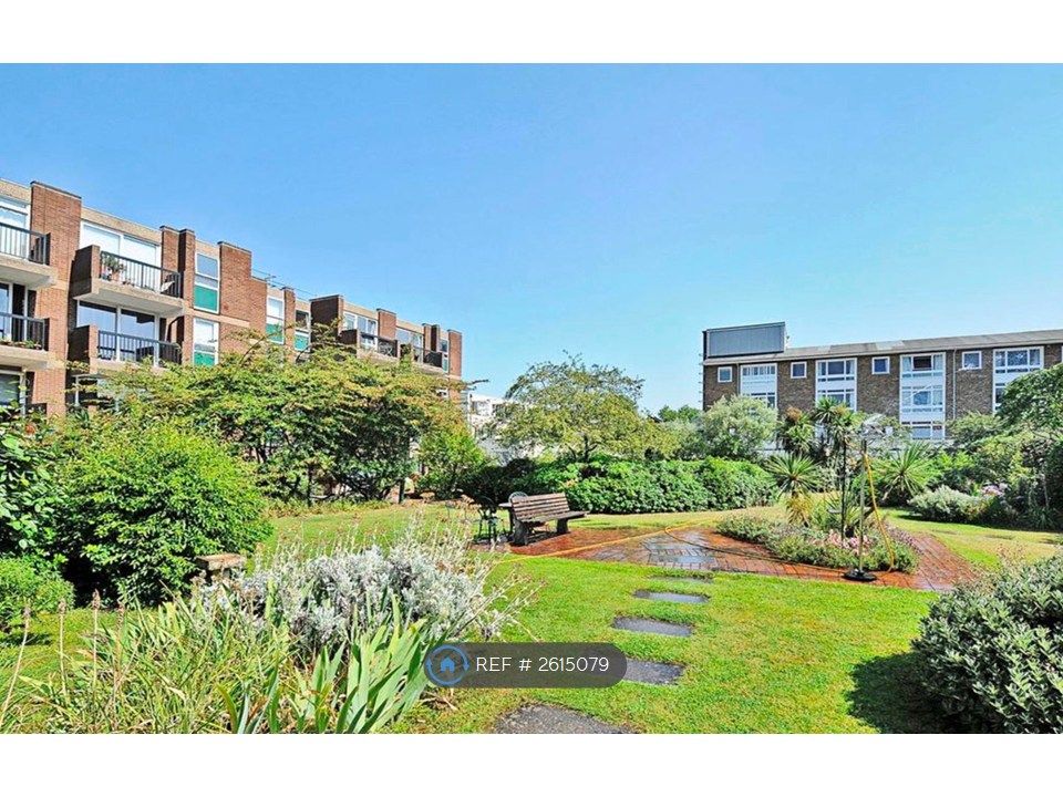 Property photo 1 of 12 Courtyard Garden