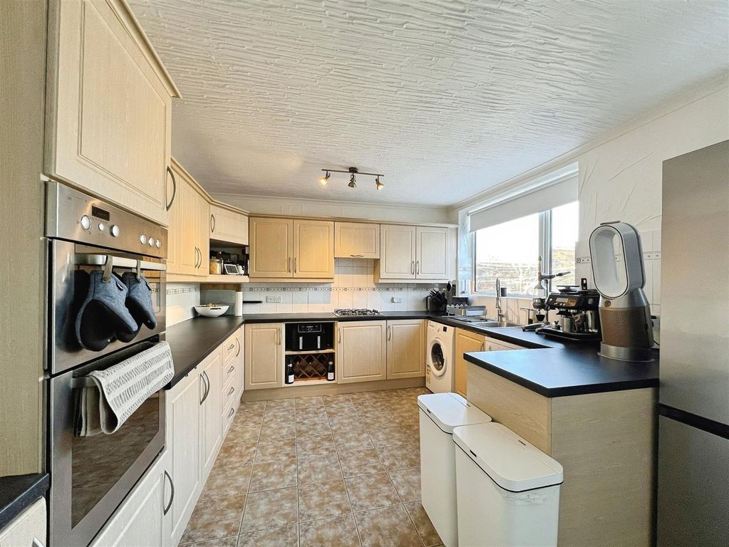 Property photo 3 of 19 36Feb7Ca-Img_5364.Jpg