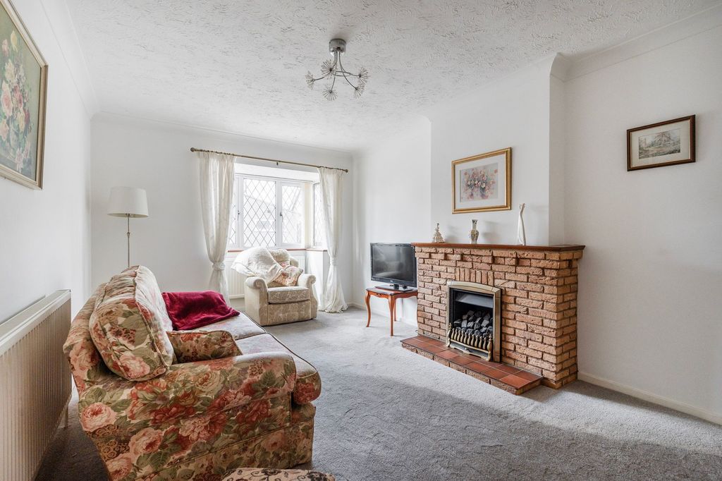 Property photo 2 of 15
