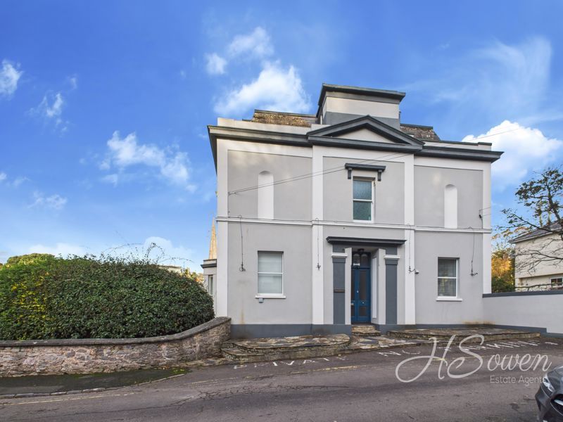 Property photo 1 of 10 Photo 10