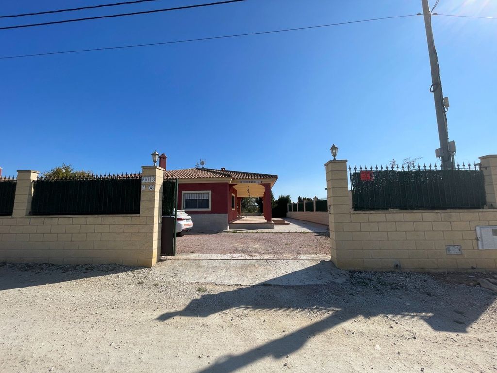 Property photo 1 of 10