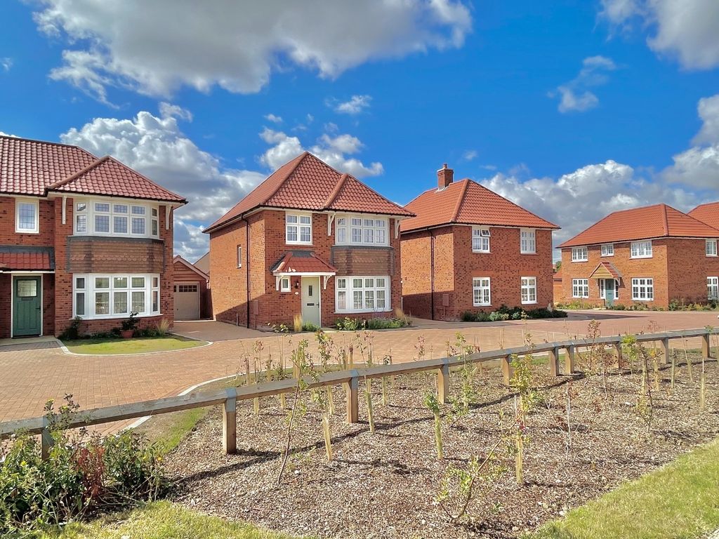 Property photo 1 of 35 5360410