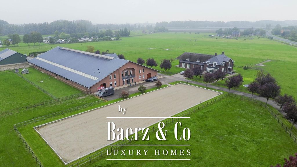 Property photo 1 of 84