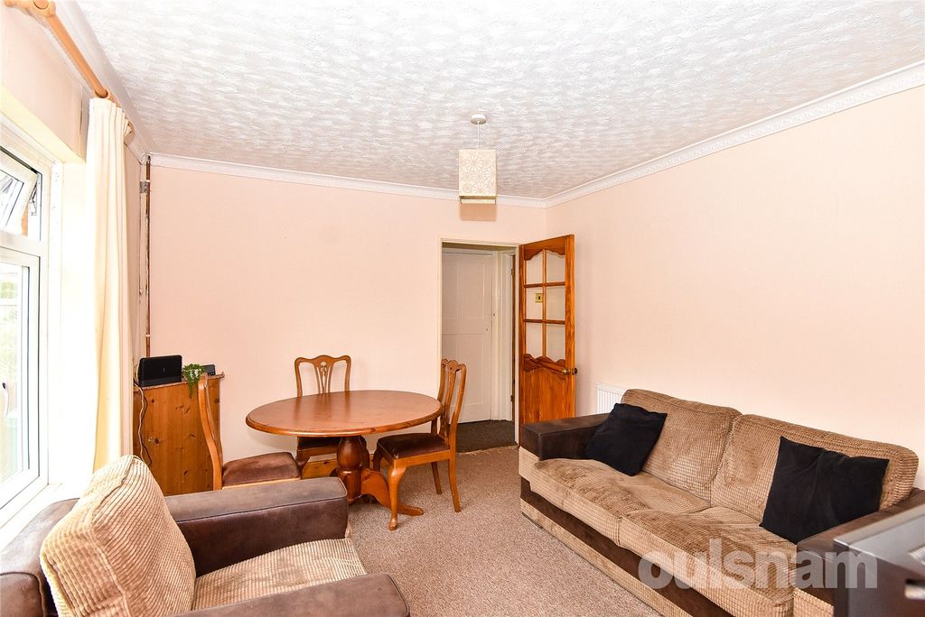 Property photo 3 of 19 Picture No. 13