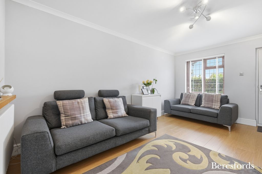 Property photo 3 of 26 Picture No. 15