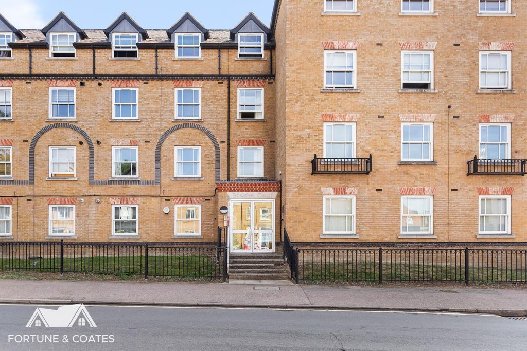 Property photo 1 of 15 Bowshercourt_14.Jpg