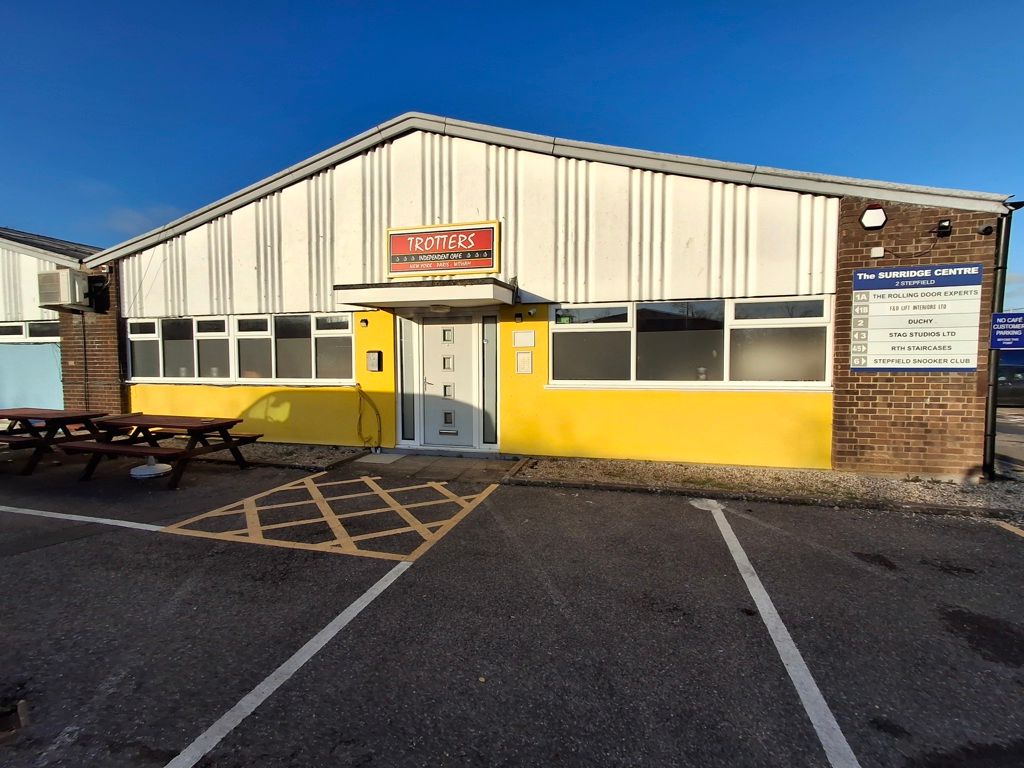 Property photo 1 of 6 Photo 5