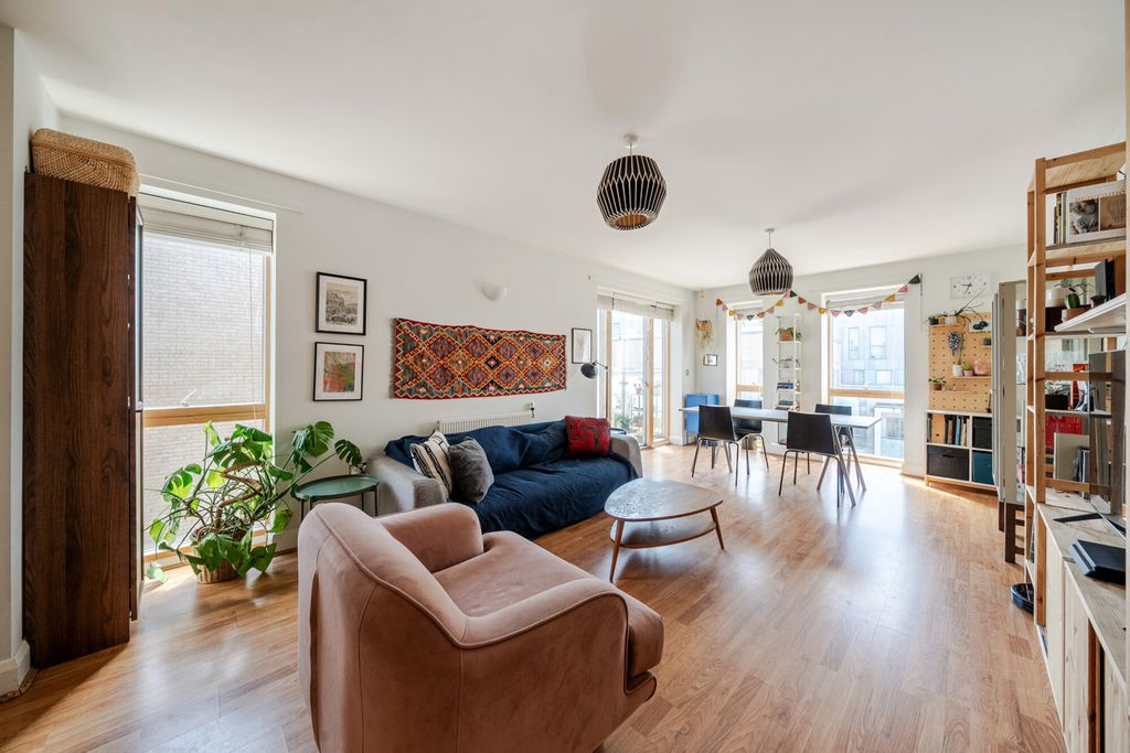 Property photo 1 of 19 1501444-9-6A709c7...