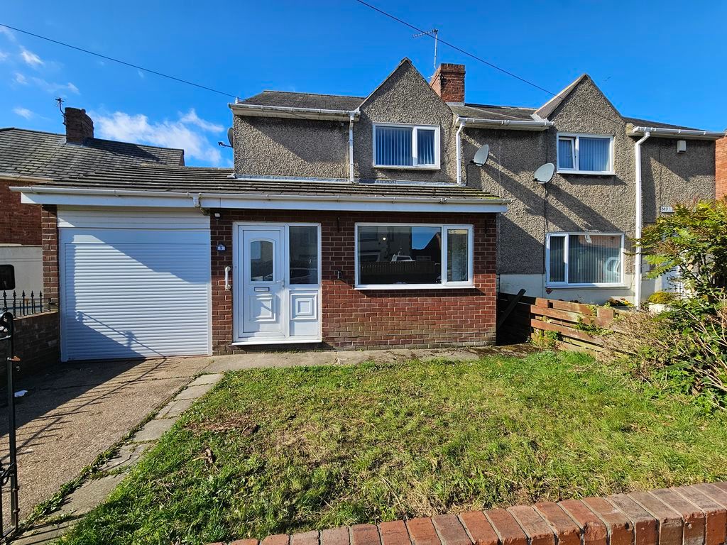 Property photo 1 of 9 Photo 5