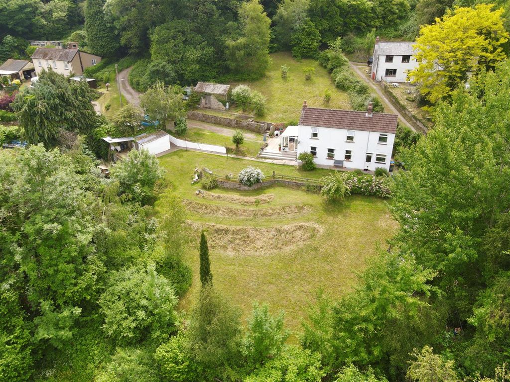 Property photo 1 of 28