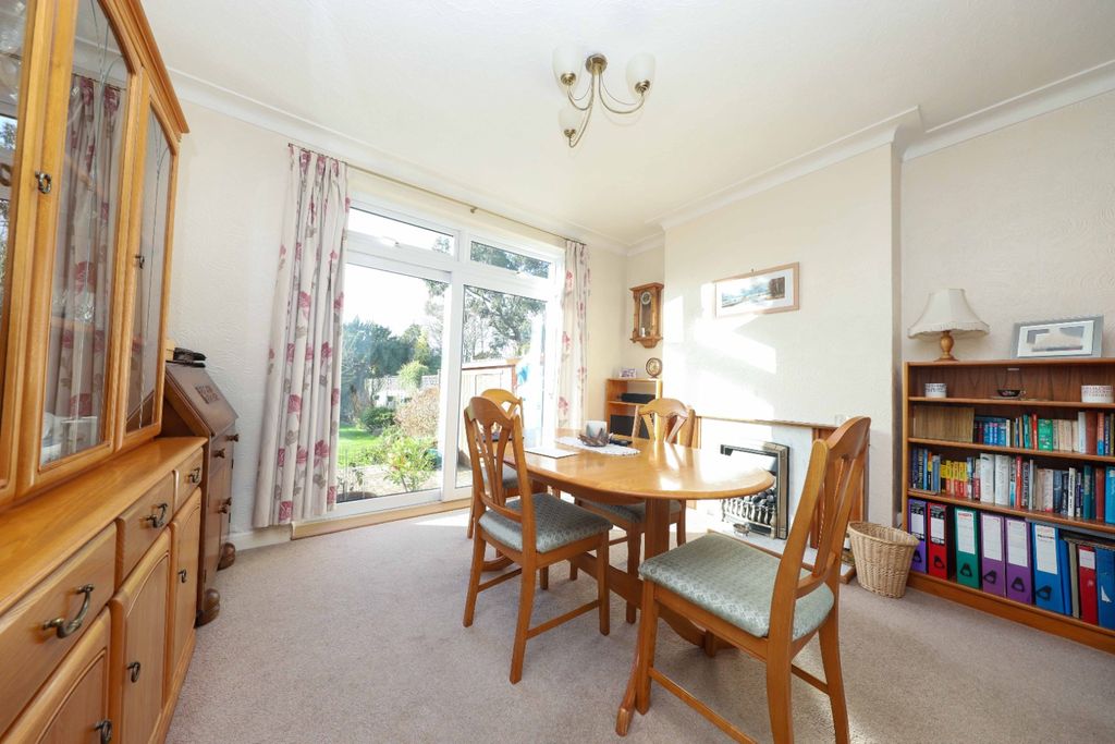 Property photo 3 of 13 4520793