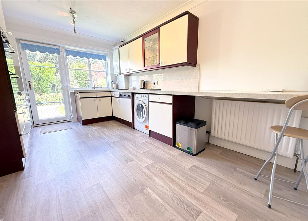 Property photo 2 of 30 Img_6118.Jpg