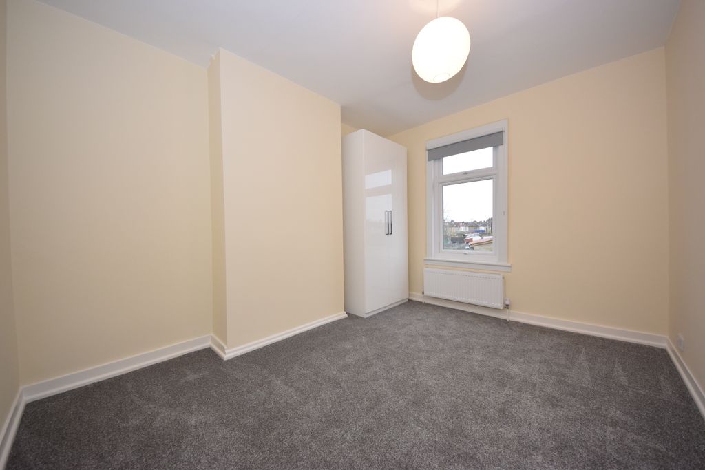 Property photo 3 of 6 Lydeard Road 13 (5)