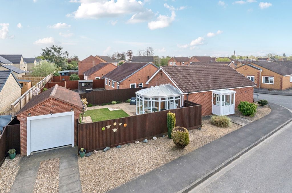 Property photo 1 of 24 1439270-1-69Dd66573Fb0E