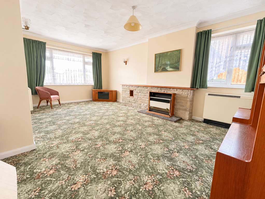 Property photo 2 of 14