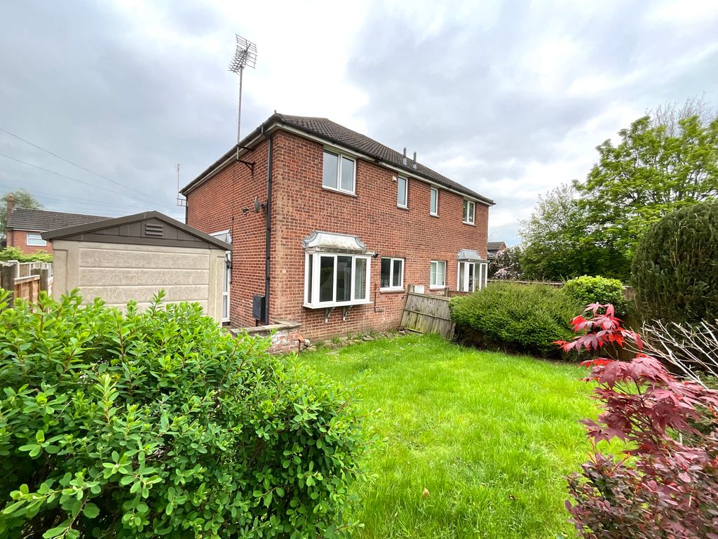 Property photo 1 of 7 Img_5526